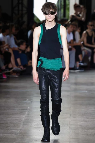 Look 21